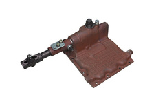  Крышка КПП МТЗ 80 (боковое включение) в сборе